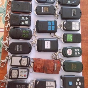 Giá dịch vụ sửa cửa cuốn bị hư, không hoạt động, bị kẹt nan, xổ lô cuốn, bị kêu