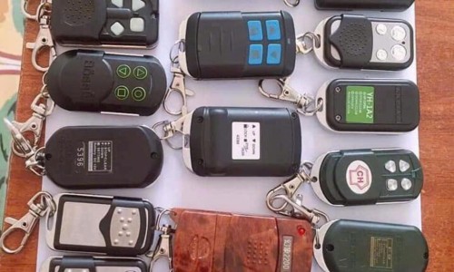 Bán giá sỉ remote cửa cuốn chép máy, học mã 433.92, mã gạt, mã nhảy 365, 315 tại TRÀ VINH