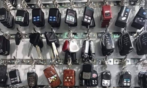 Sao chép chìa khoá cửa cuốn tại nhà (remote, điều khiển) phường Tân Sơn Nhì, lấy ngay