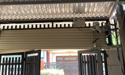 SỬA CỬA CUỐN BẤM ĐIỀU KHIỂN CỬA CUỐN KHÔNG HOẠT ĐỘNG TẠI NHÀ BÈ