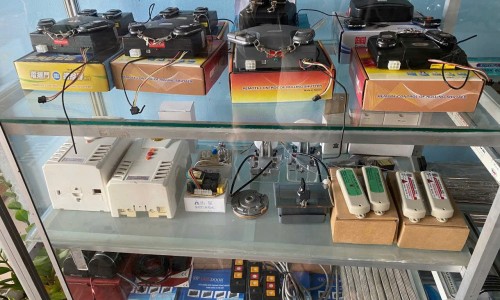 SỬA KHOÁ BẤM CỬA CUỐN, KHOÁ TỪ CỬA CUỐN GIÁ RẺ TẠI QUẬN 11