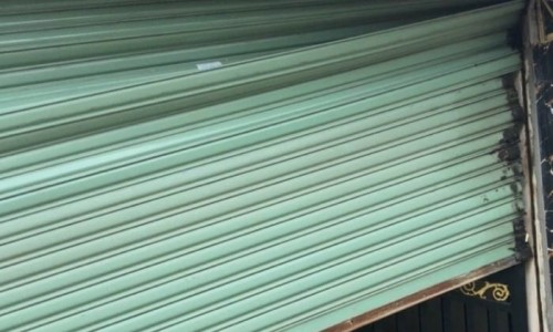 THỢ SỬA CỬA CUỐN BẤM REMOTE CÓ ĐÈN MÀ CỬA CUỐN KHÔNG LÊN TẠI QUẬN TÂN BÌNH