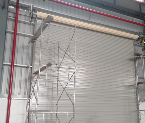 Dịch vụ sửa cửa cuốn chuyên nghiệp tại QUẬN GÒ VẤP, giá cạnh tranh, phục vụ 24/7